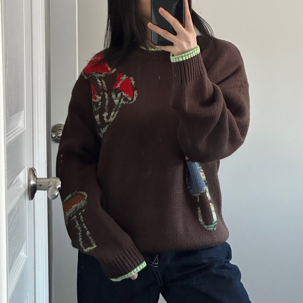 Knit sweater